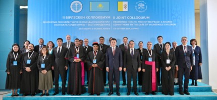 Вице-Президент Ерлан Карин встретился с делегацией Ватикана и принял участие в открытии II Совместного коллоквиума